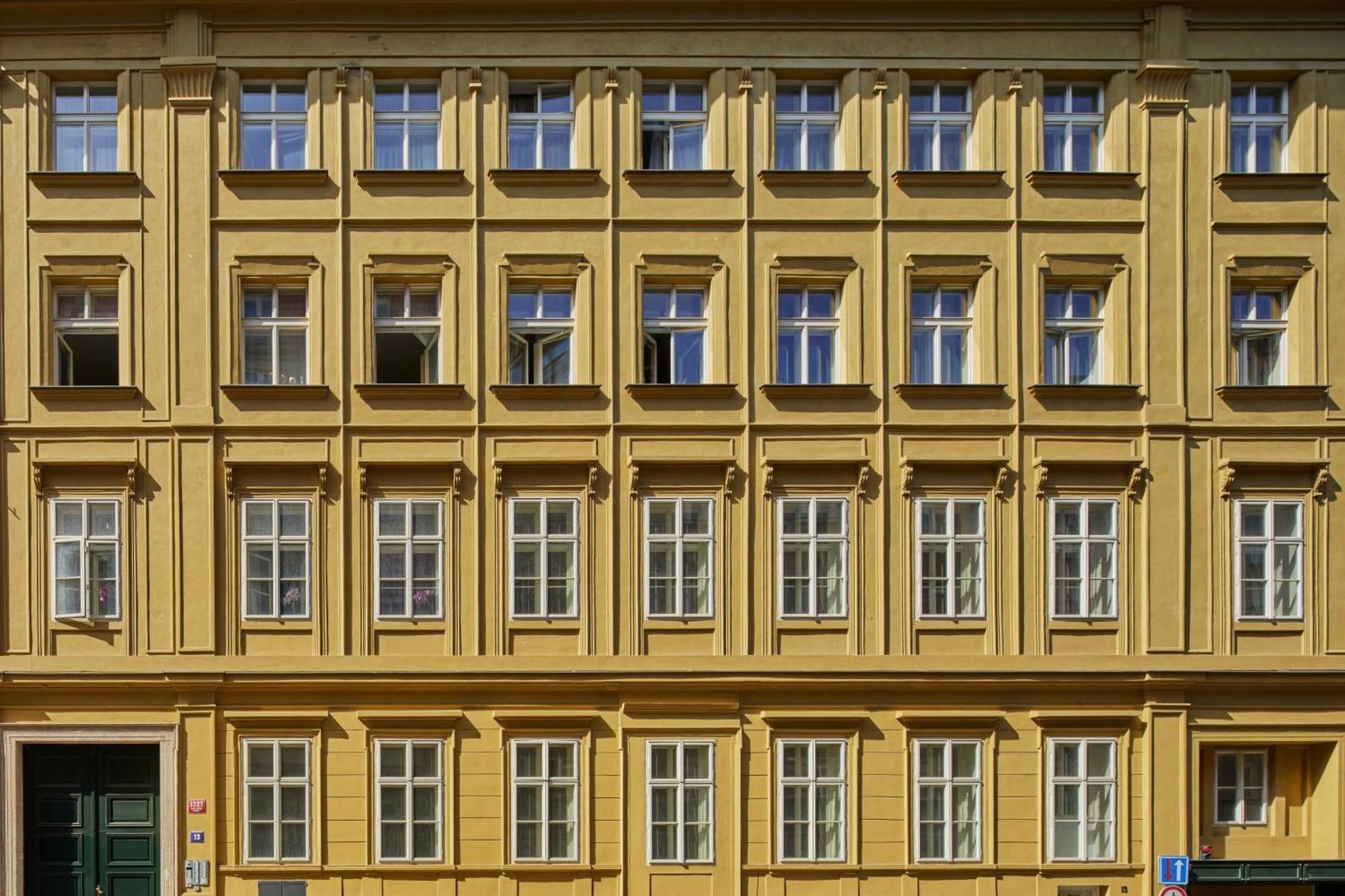 Deluxe Condo near Wenceslas Square by Prague Days Exterior foto